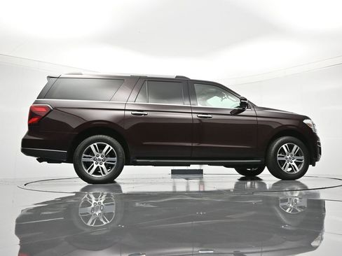 Used 2024 Ford Expedition Max Limited RWD image 41