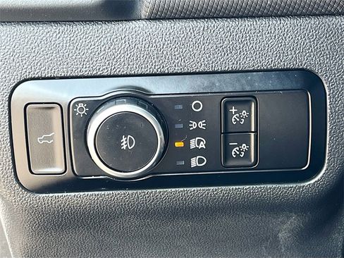 Used 2024 Ford Bronco Sport Outer Banks w/ Tech Package image 10