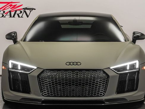 Used 2017 Audi R8 V10 plus image 8
