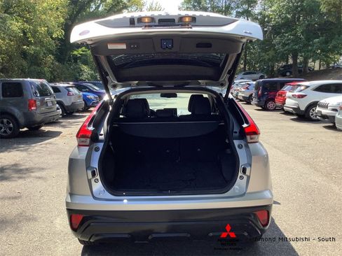 Used 2024 Mitsubishi Eclipse Cross SE image 16