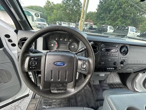 Used 2016 Ford F350 XL w/ Power Equipment Group AWD/4WD image 18