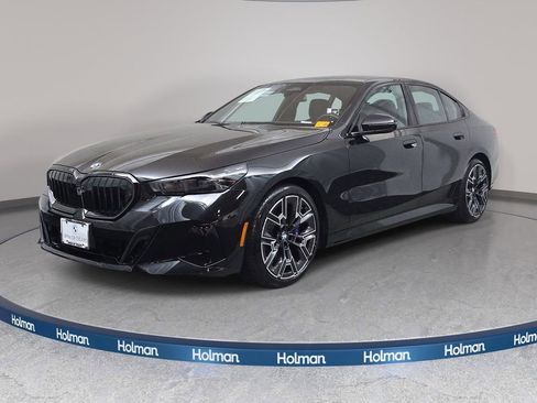 Used 2026 BMW 530i xDrive w/ M Sport Package AWD/4WD image 1