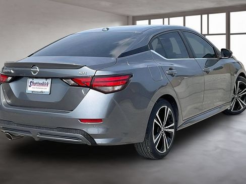 Used 2023 Nissan Sentra SR FWD image 6