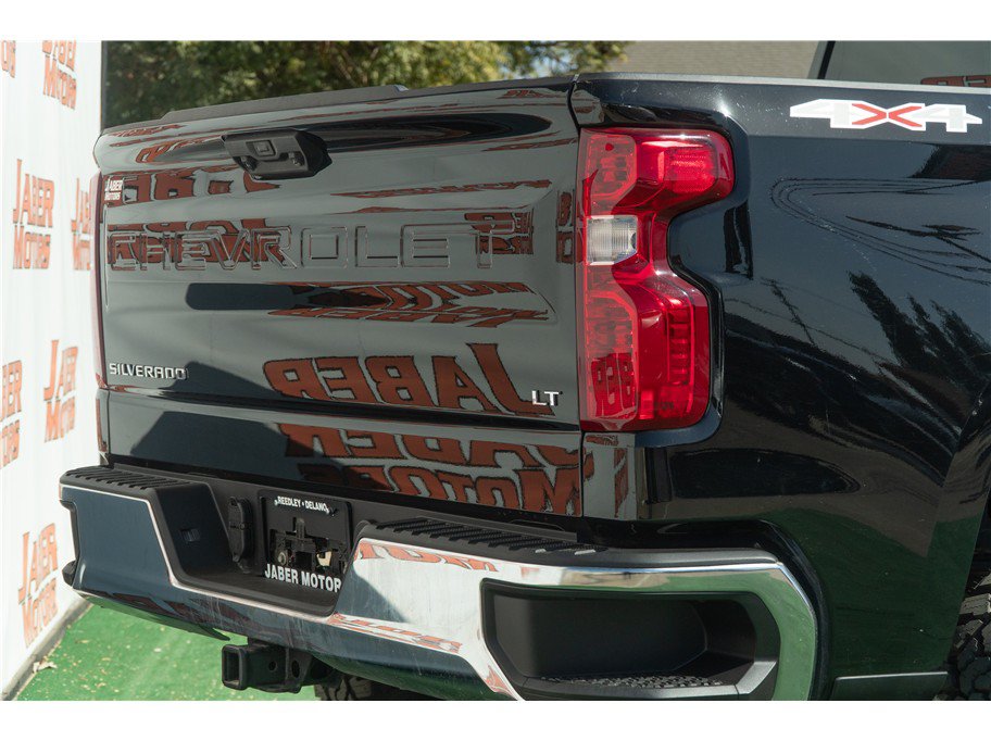 Used 2026 Chevrolet Silverado 1500 LT AWD/4WD image 17