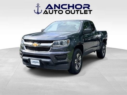 Used 2015 Chevrolet Colorado W/T w/ WT Convenience Package RWD image 4