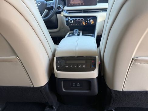 Used 2025 INFINITI QX60 Pure image 29