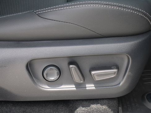 Certified 2026 Toyota 4Runner Limited AWD/4WD image 24