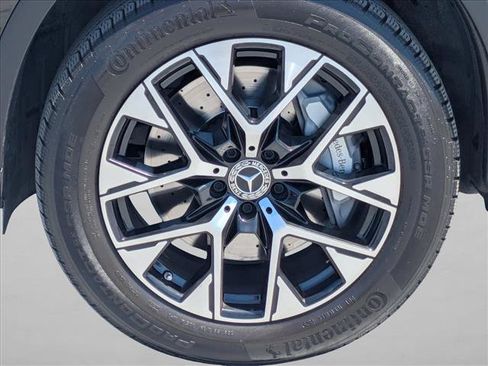 Used 2025 Mercedes-Benz GLC 350e 4MATIC image 24