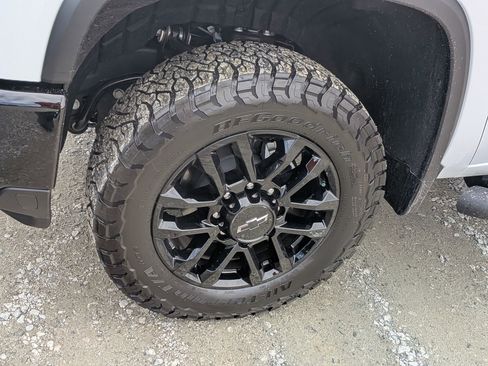 New 2026 Chevrolet Silverado 2500 LT w/ Trail Boss Package image 11