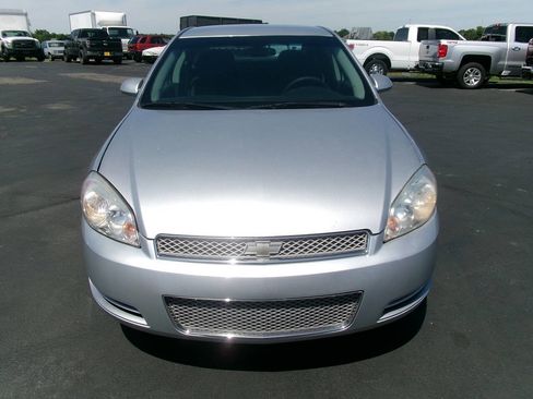 Used 2014 Chevrolet Impala Limited LS FWD image 3