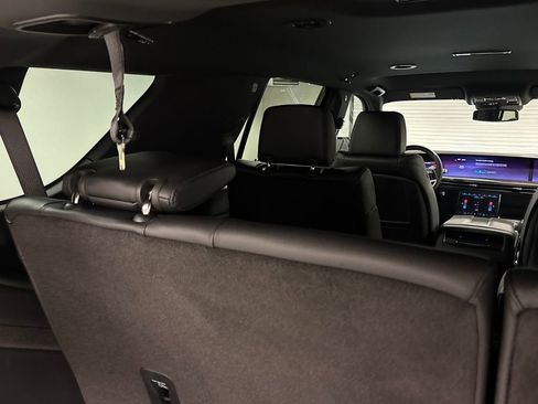 New 2025 Cadillac Escalade Luxury image 21