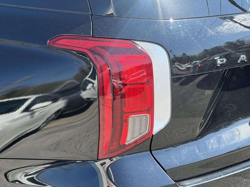 Used 2023 Hyundai Palisade Calligraphy AWD/4WD image 9