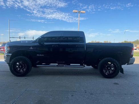 Used 2022 RAM 2500 Big Horn image 5