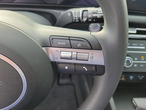 Used 2026 Hyundai Tucson SE image 18