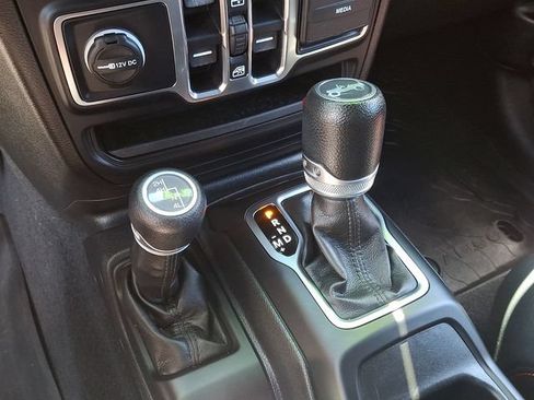 Used 2019 Jeep Wrangler Unlimited Sport S AWD/4WD image 14