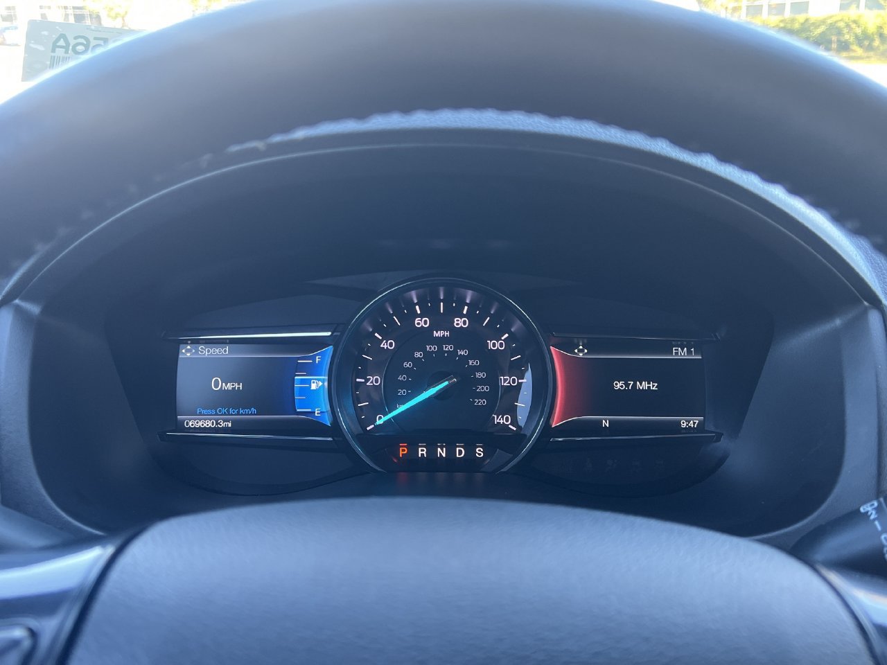 Used 2018 Ford Explorer XLT w/ Equipment Group 202A AWD/4WD image 15