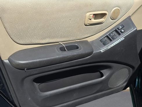 Used 2001 Toyota Highlander 4WD V6 image 12