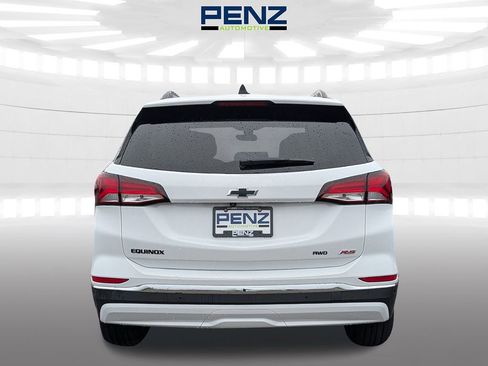 Used 2022 Chevrolet Equinox RS w/ RS Leather Package image 6