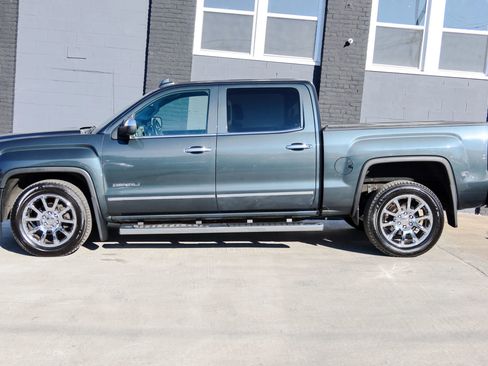 Used 2018 GMC Sierra 1500 Denali w/ LPO, Protection Package AWD/4WD image 5
