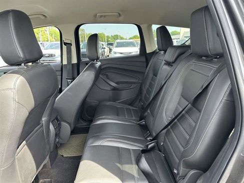 Used 2018 Ford Escape SEL w/ Ford Safe & Smart Package AWD/4WD image 12