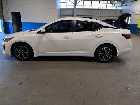 Used 2024 Nissan Sentra SV w/ All-Weather Package FWD image 6