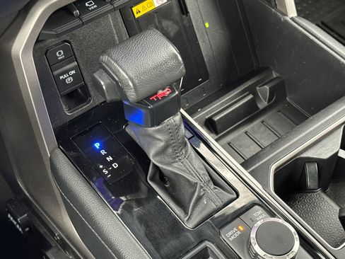 Used 2024 Toyota Tundra Limited w/ TRD Off-Road Package AWD/4WD image 19