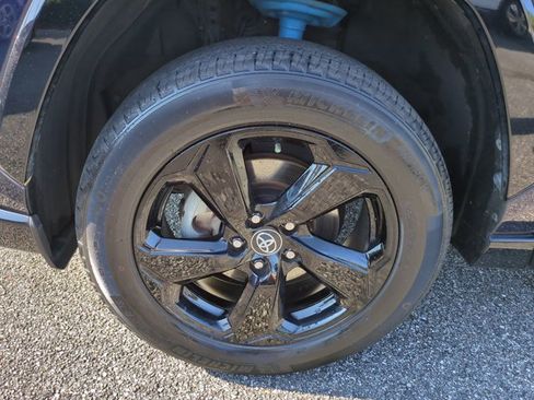 Used 2020 Toyota RAV4 XSE image 11