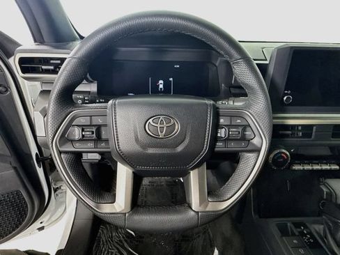 Certified 2026 Toyota Tacoma TRD Off-Road AWD/4WD image 13