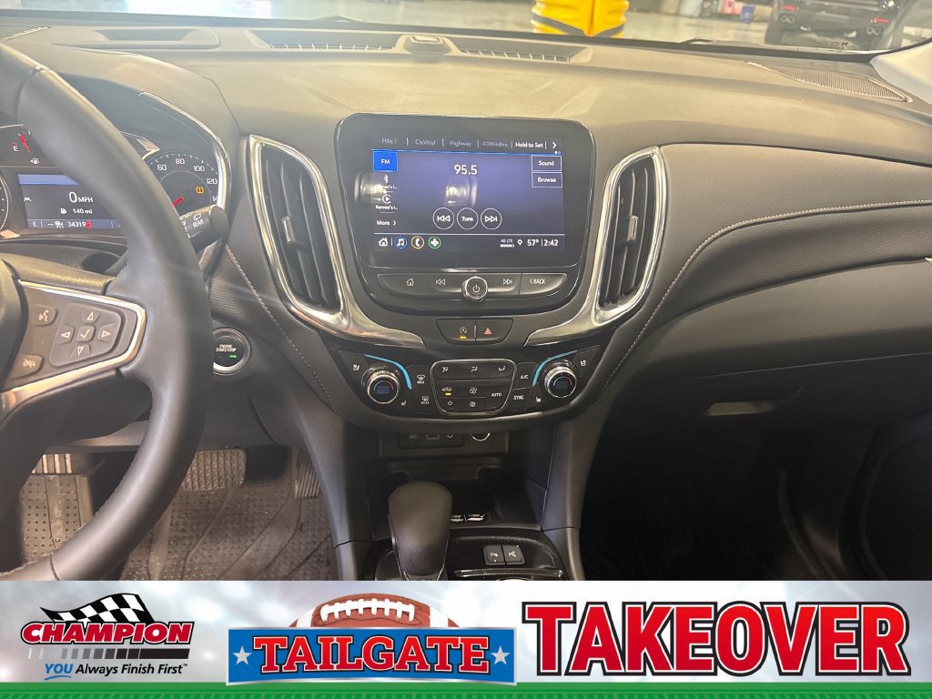 Used 2024 Chevrolet Equinox Premier FWD image 22