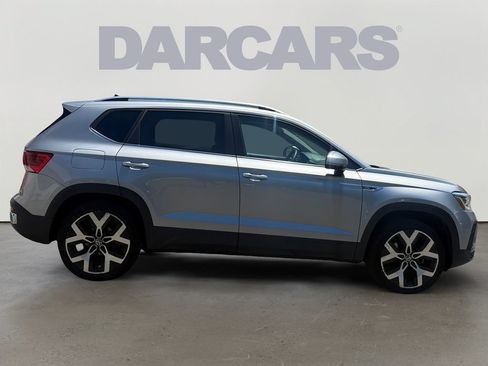 Used 2022 Volkswagen Taos SEL AWD/4WD image 8