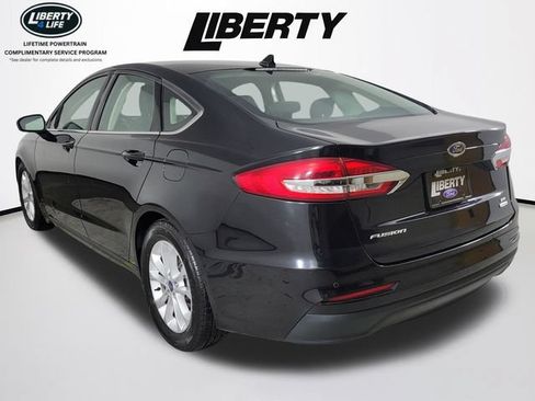 Used 2020 Ford Fusion SE FWD image 5