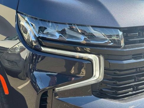 Used 2023 Chevrolet Suburban RST AWD/4WD image 12