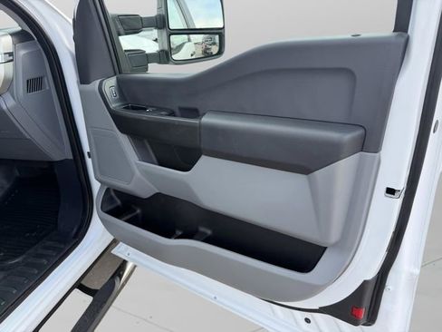 Used 2024 Ford F350 XL image 10