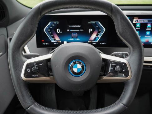 Certified 2024 BMW iX xDrive50 w/ Sport Package AWD/4WD image 18