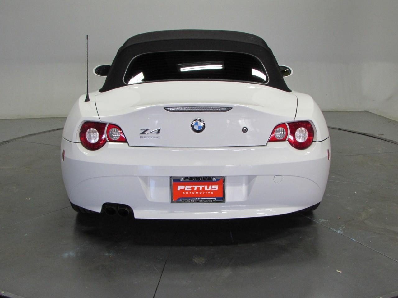 Used 2005 BMW Z4 3.0i RWD image 6
