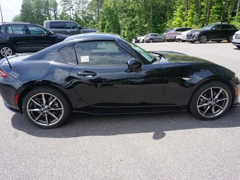 Used 2021 MAZDA MX-5 Miata RF Grand Touring w/ Appearance Package RWD image 19