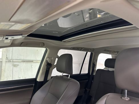 Used 2021 Lexus GX 460 Premium w/ Premium Package image 17