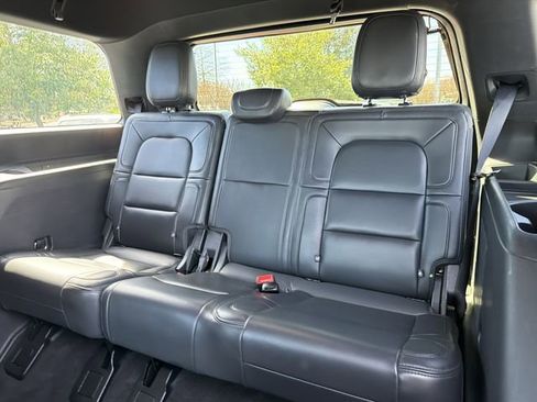 Used 2024 Lincoln Navigator Reserve AWD/4WD image 21