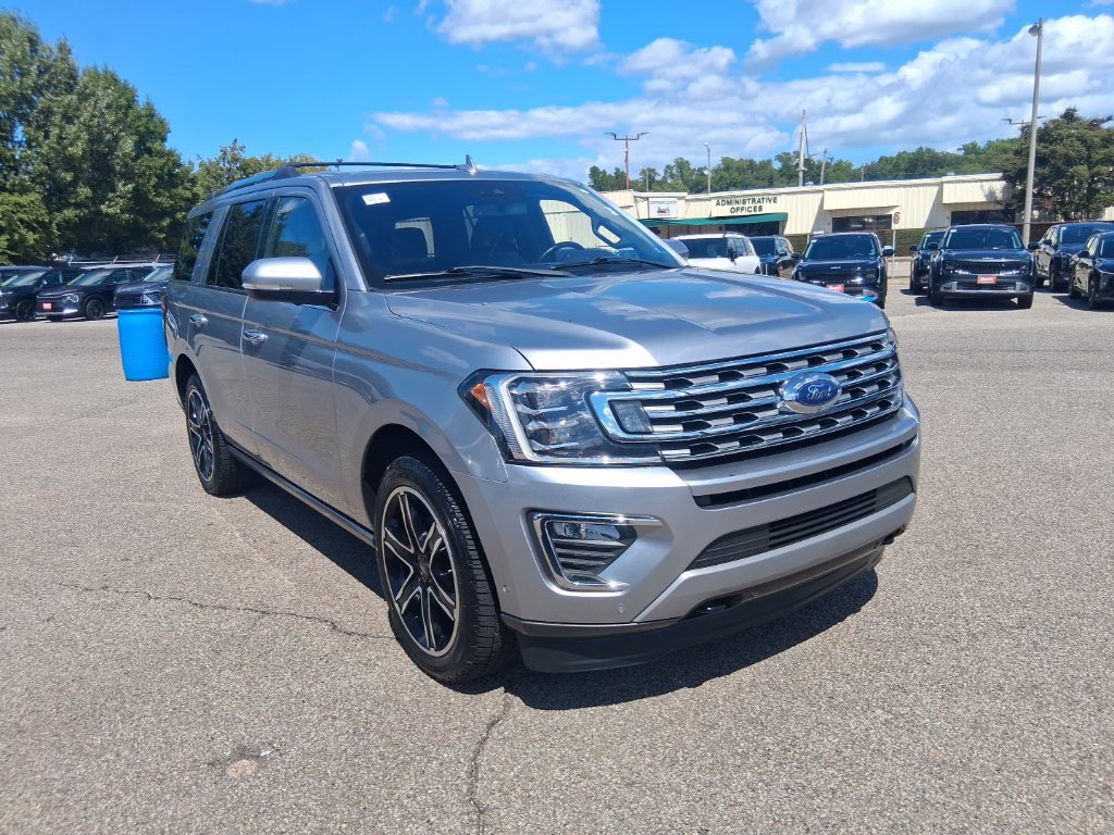 Used 2021 Ford Expedition Limited AWD/4WD image 3