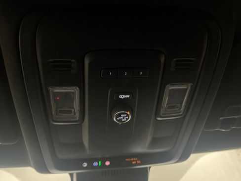 Used 2024 Chevrolet Tahoe LT image 22