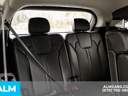 Used 2022 Kia Sorento S FWD image 19