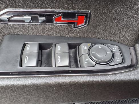 Used 2024 GMC Sierra 1500 AT4 w/ Technology Package AWD/4WD image 13