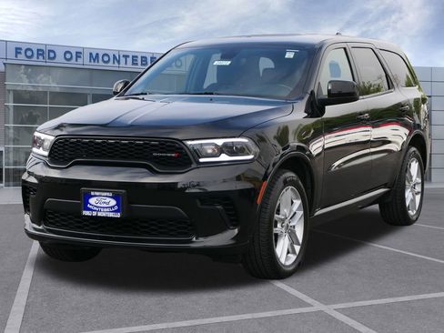 Used 2023 Dodge Durango GT image 8