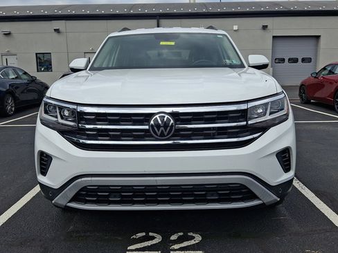 Used 2023 Volkswagen Atlas SE AWD/4WD image 2