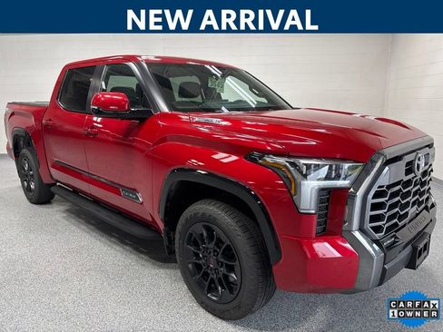 Used 2025 Toyota Tundra Platinum AWD/4WD image 1