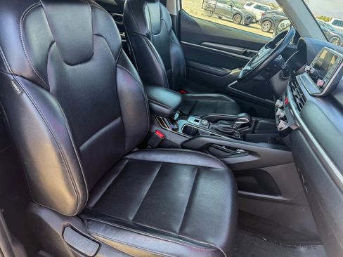 Used 2021 Kia Telluride LX FWD image 16