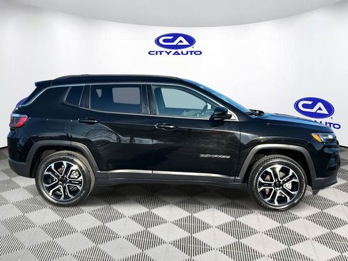 Used 2022 Jeep Compass Limited image 2