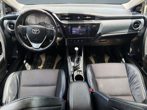 Used 2017 Toyota Corolla SE w/ Carpet Mat Package (TMS) FWD image 16