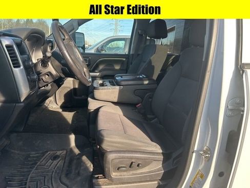Used 2017 Chevrolet Silverado 1500 LT w/ All Star Edition image 6