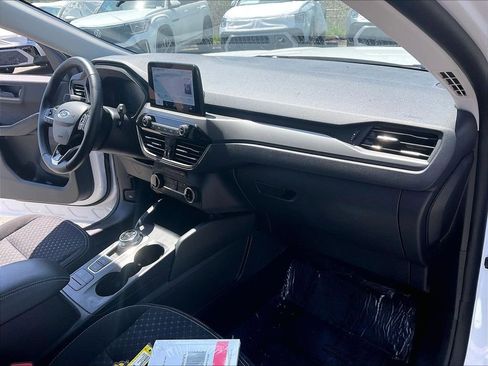 Used 2025 Ford Escape Active AWD/4WD image 14
